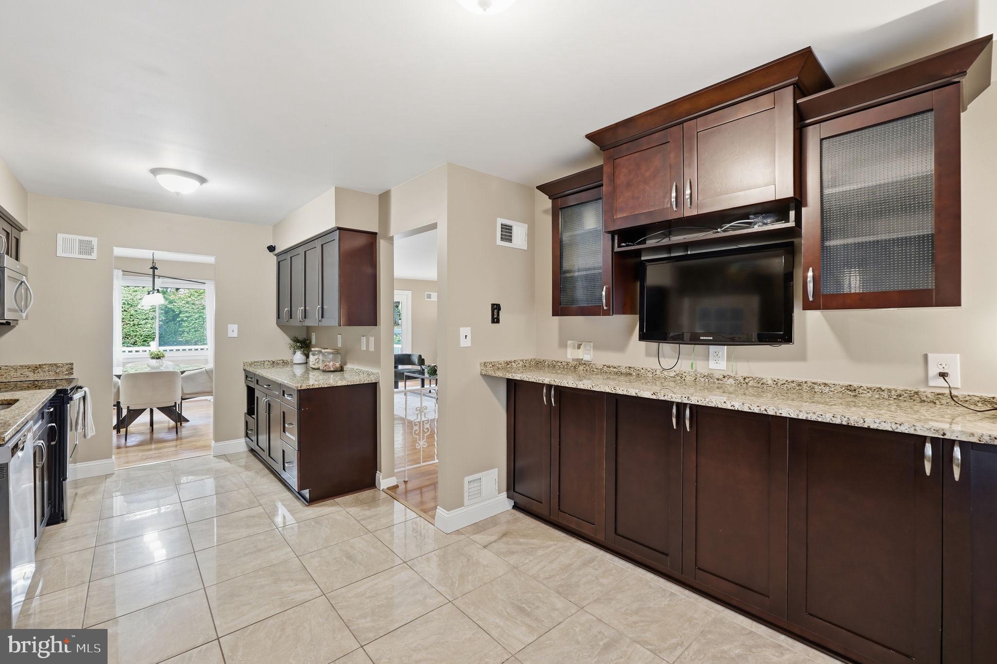 510 WOLF DRIVE