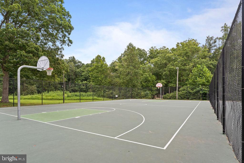 LAKE WILDERNESS - Residential