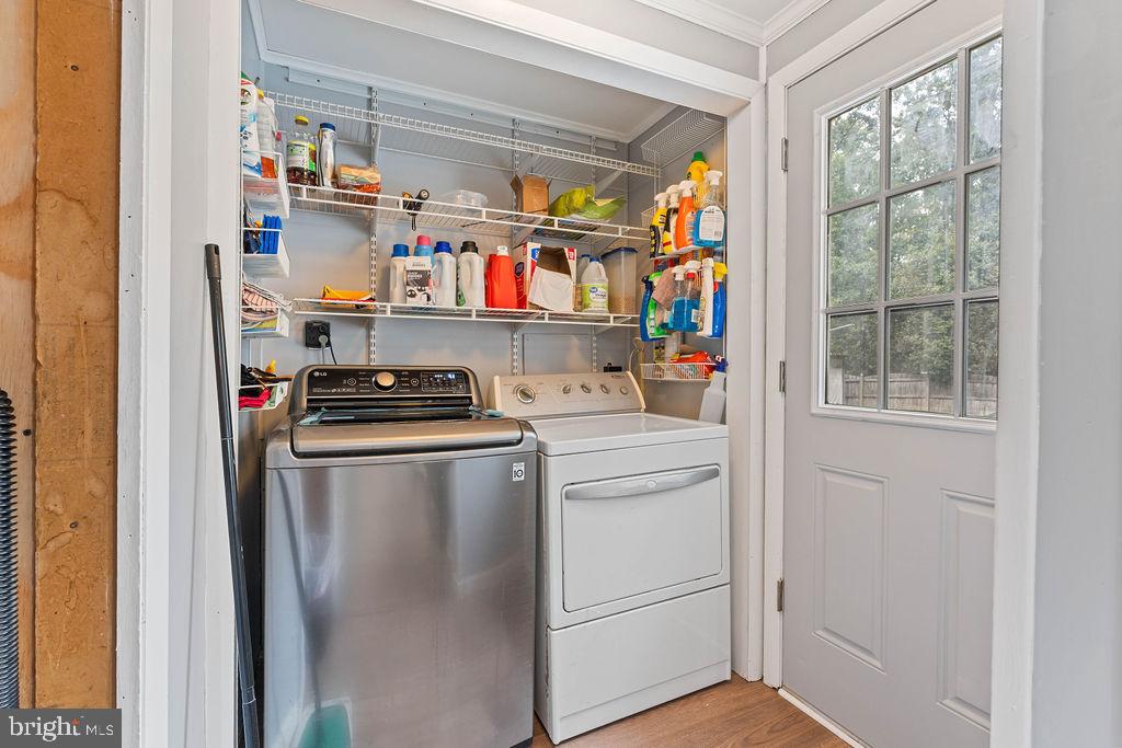 LAKE WILDERNESS - Residential