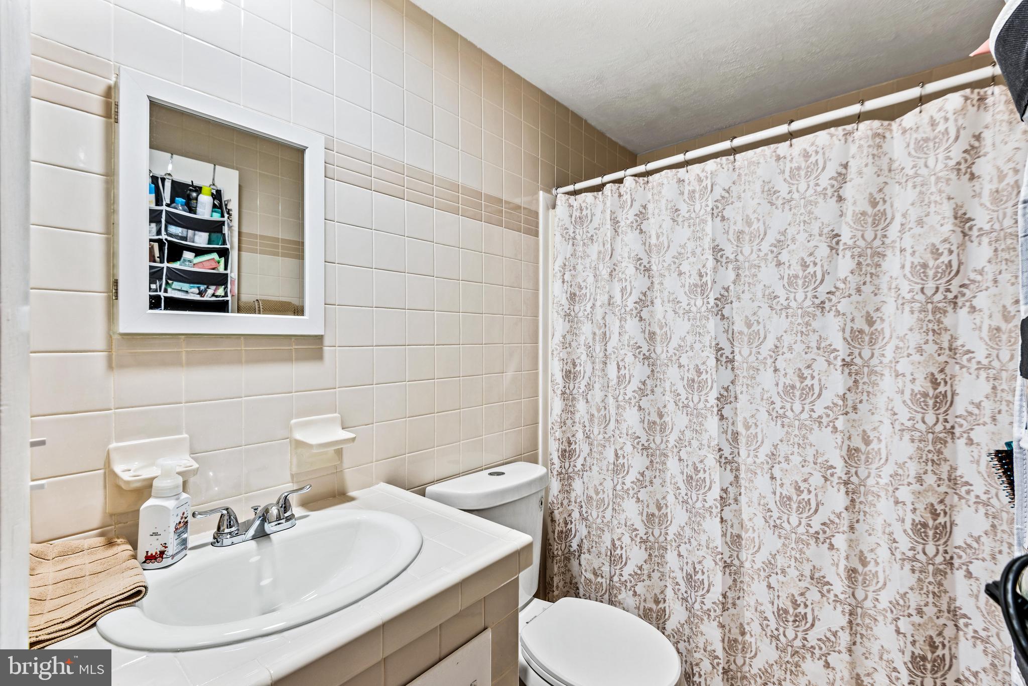 LAKE WILDERNESS - Residential