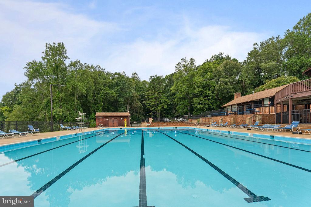 LAKE WILDERNESS - Residential