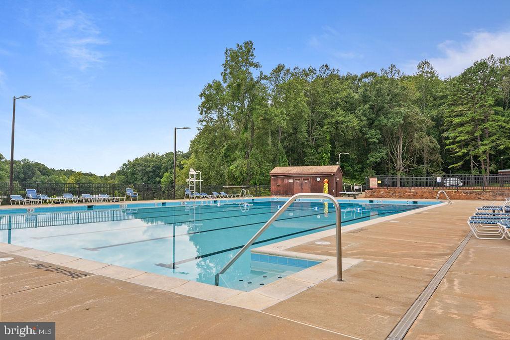 LAKE WILDERNESS - Residential