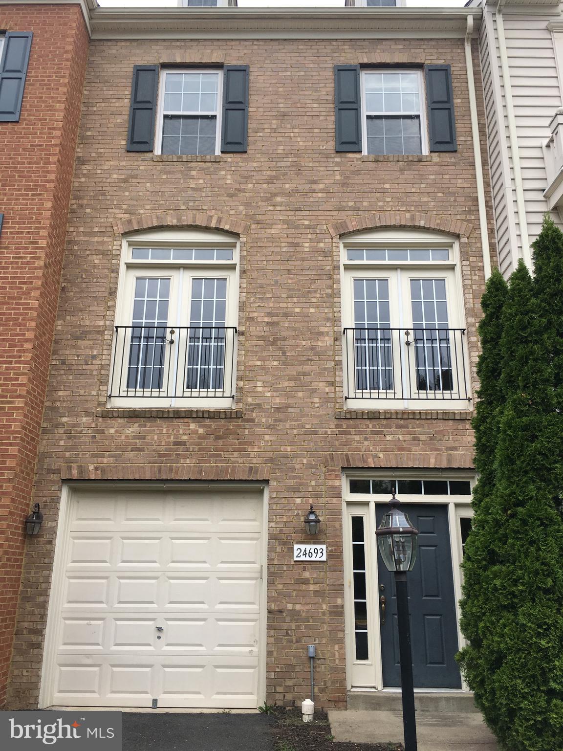 24693 KINGS CANYON SQUARE