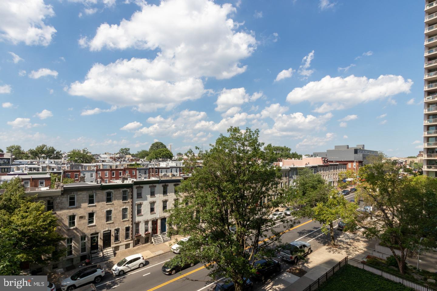 THE PHILADELPHIAN - Residential
