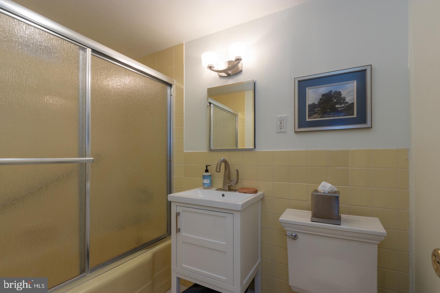THE PHILADELPHIAN - Residential