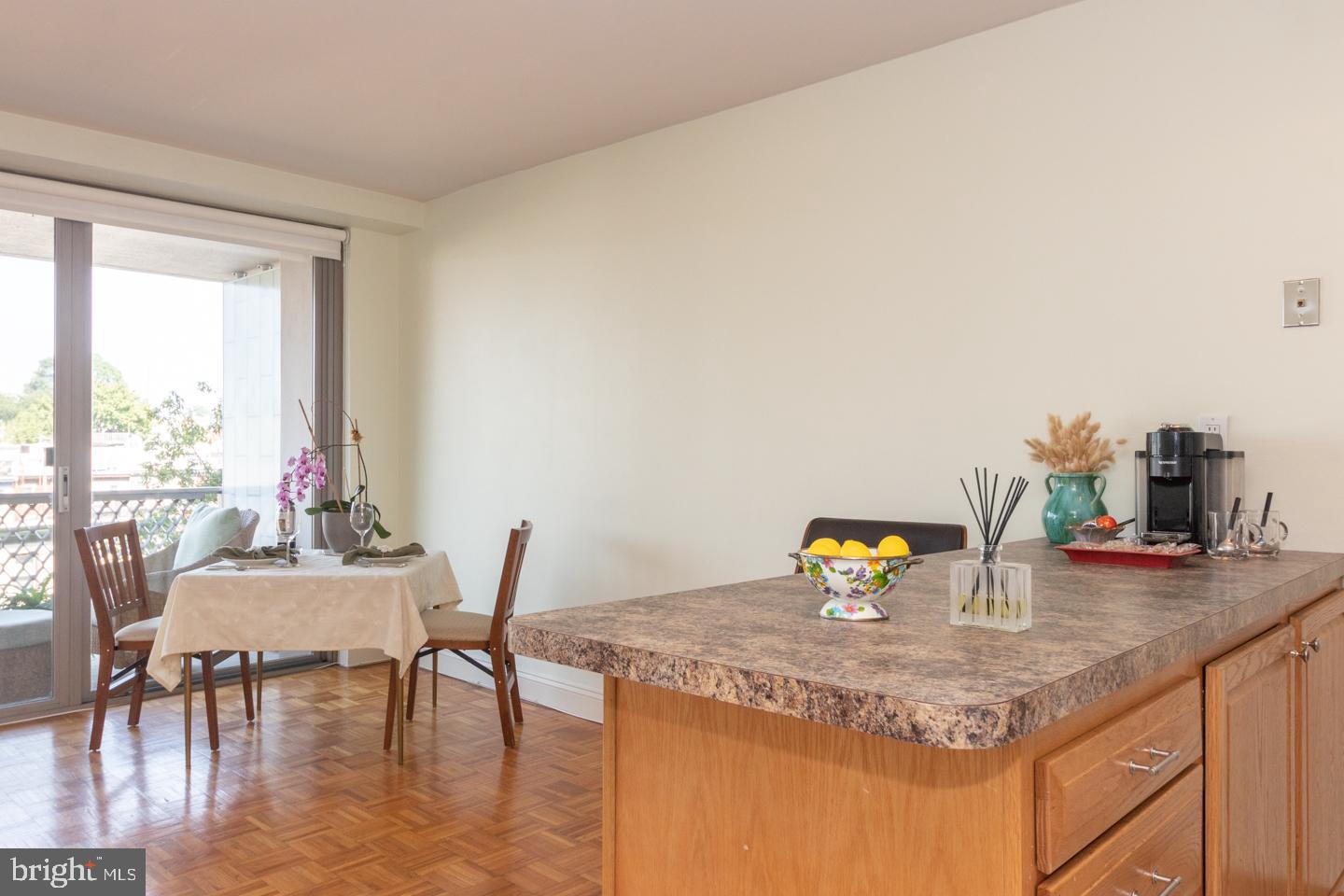 THE PHILADELPHIAN - Residential