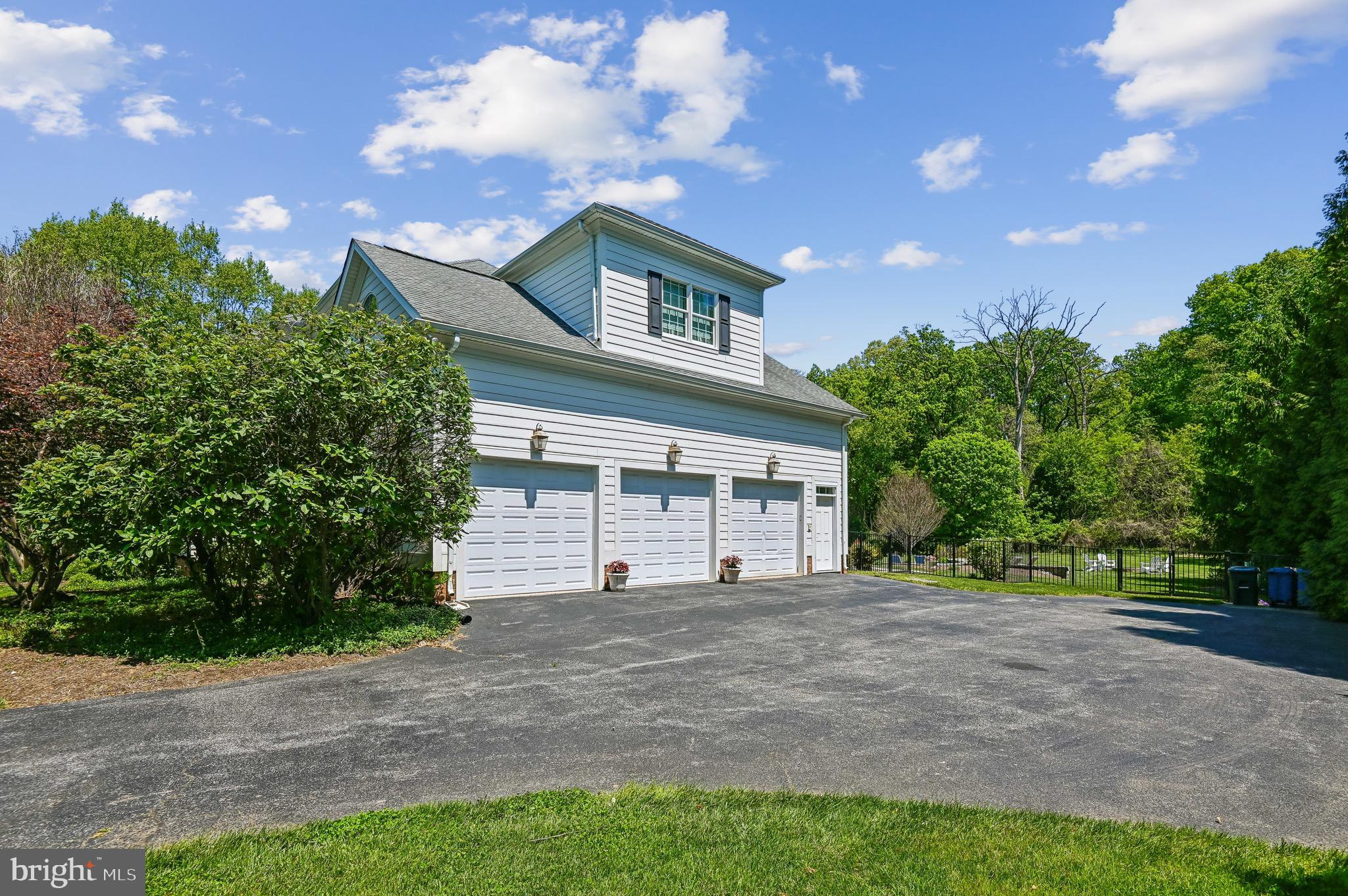 BRAESIDE - Residential