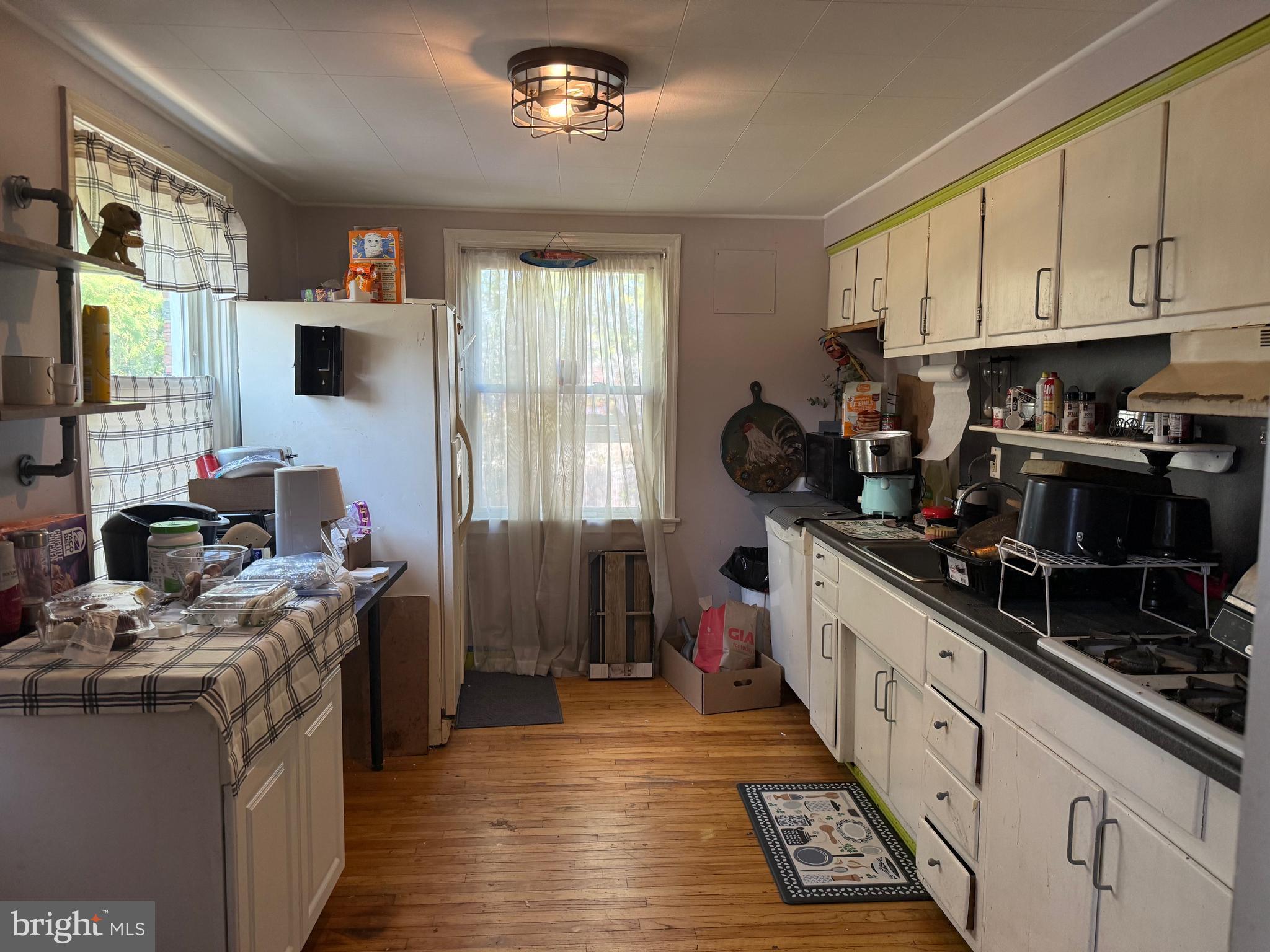 NORRISTOWN - Residential