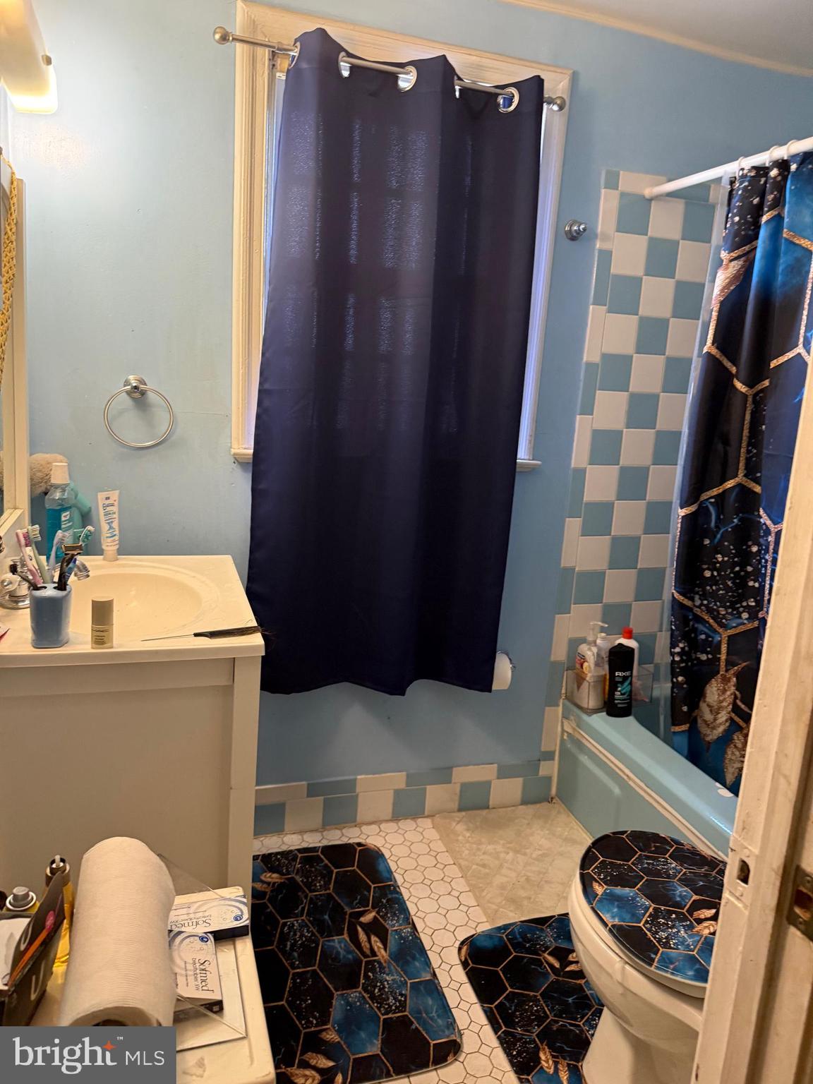 NORRISTOWN - Residential