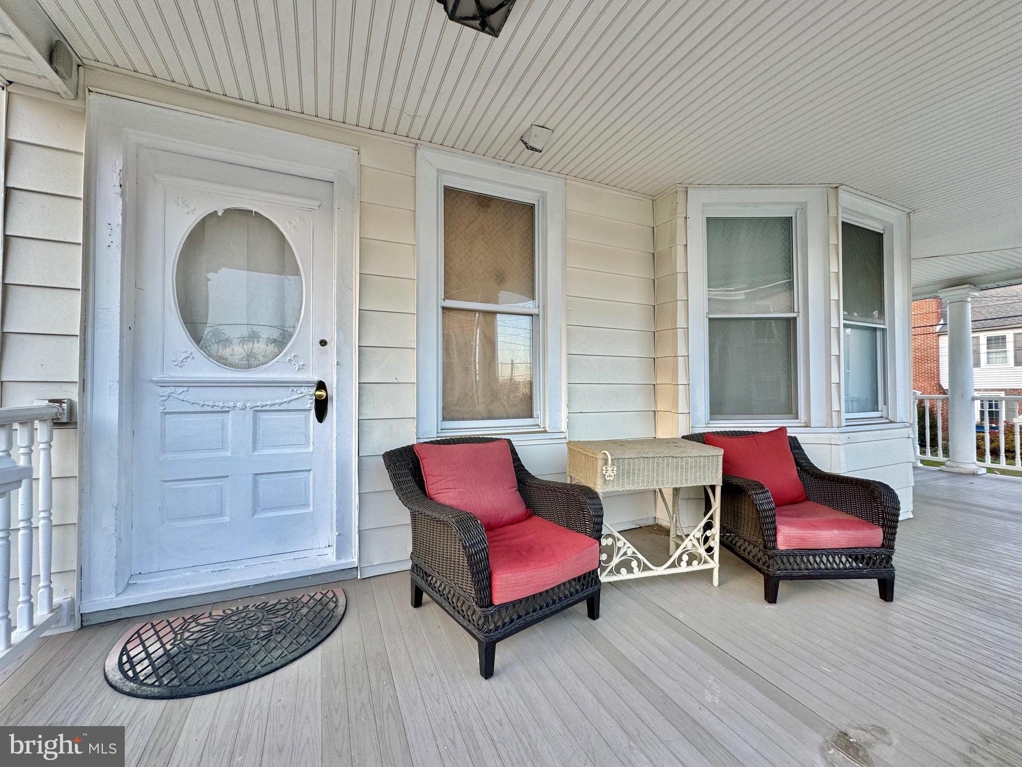 1121 ROSEDALE AVENUE