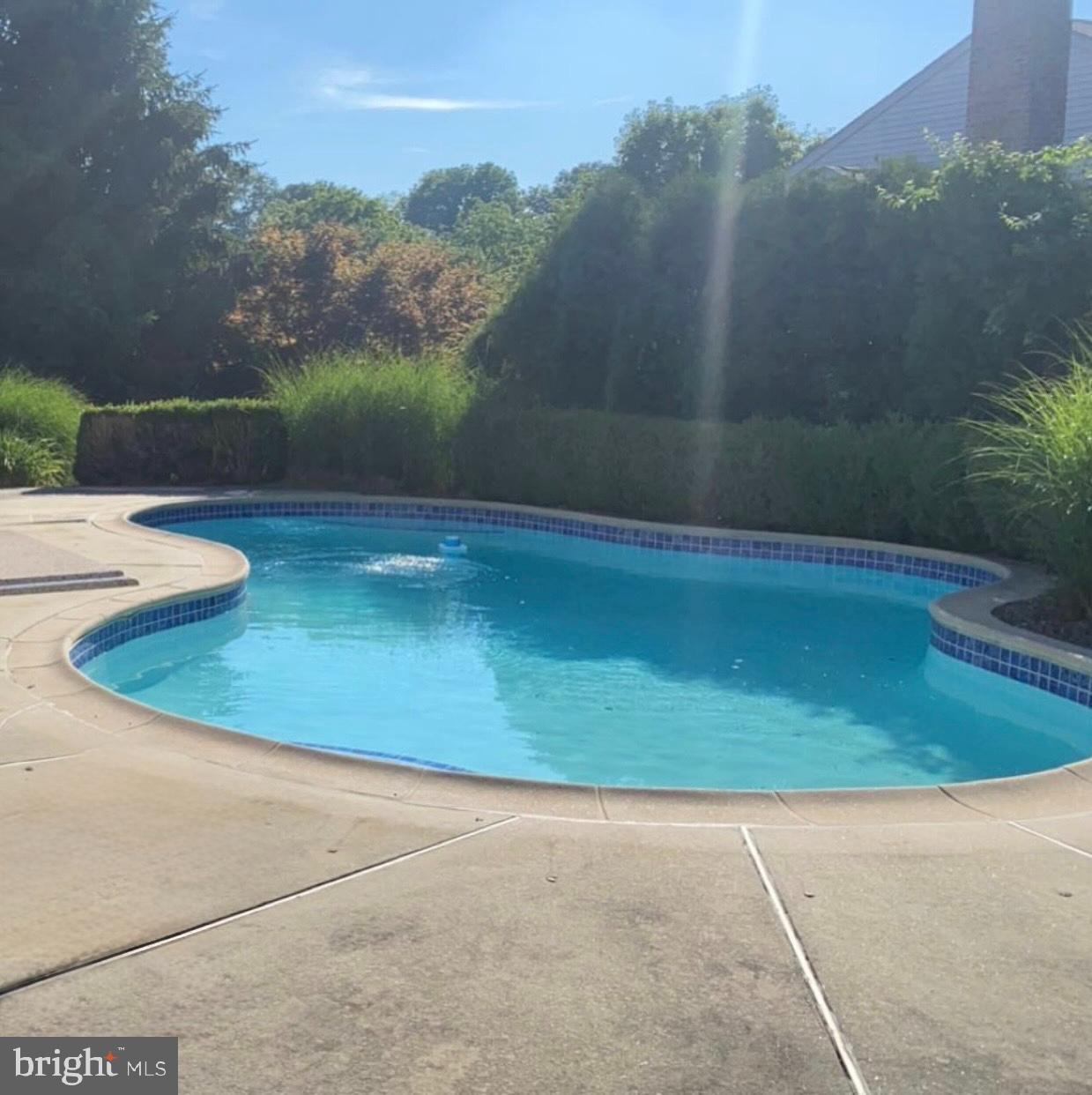 SADDLEBROOK - Residential