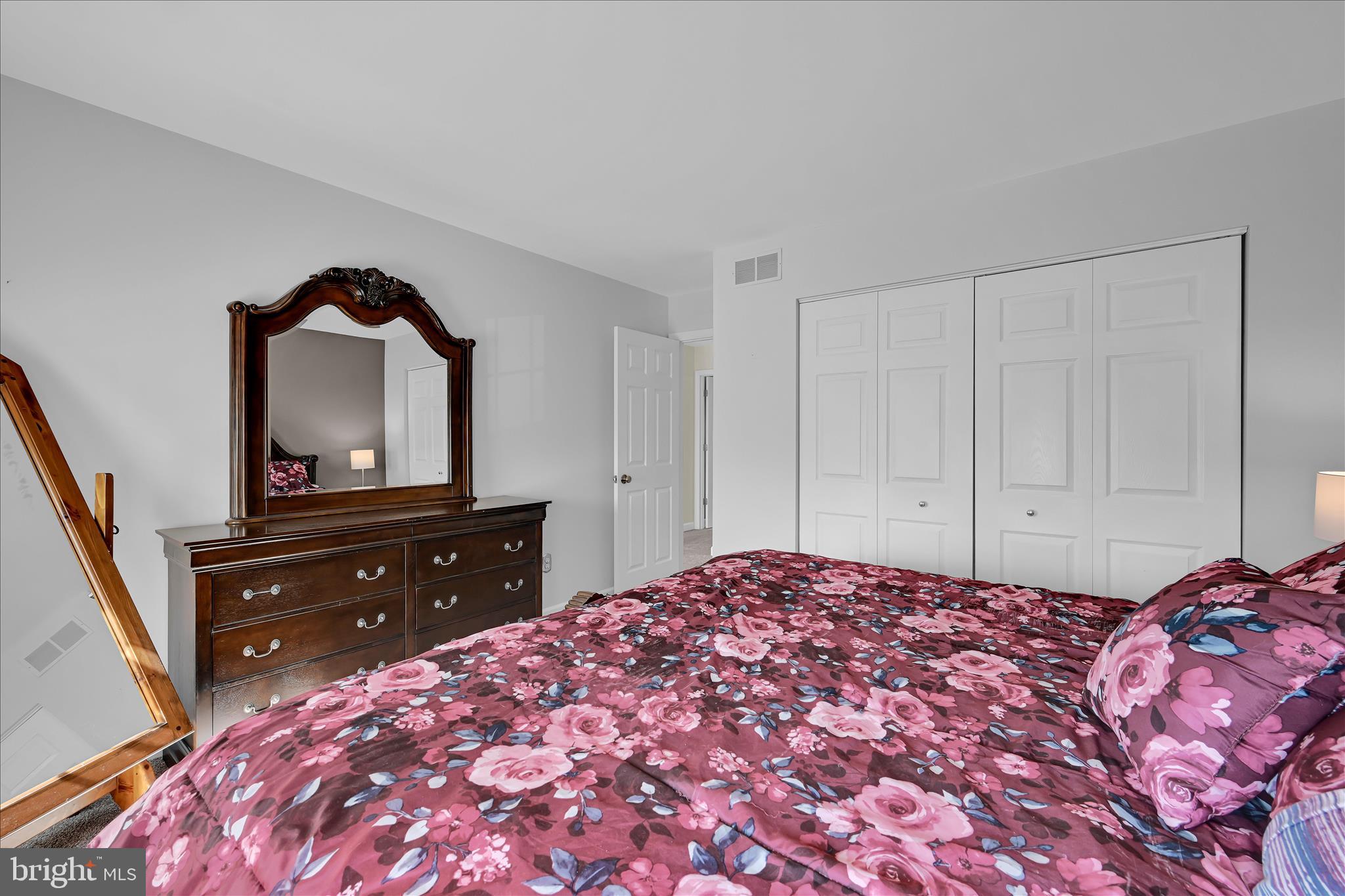 SADDLEBROOK - Residential