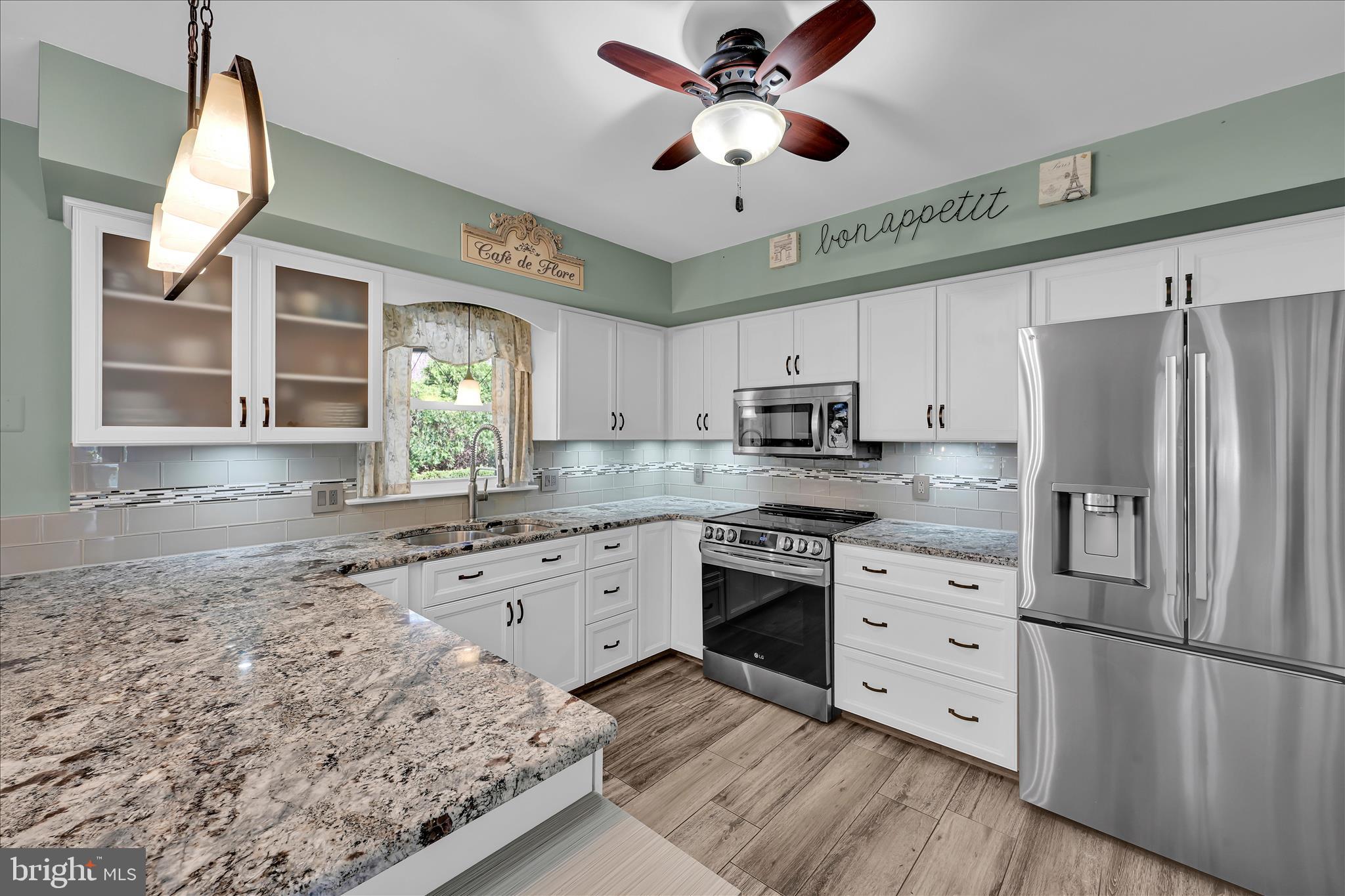 SADDLEBROOK - Residential