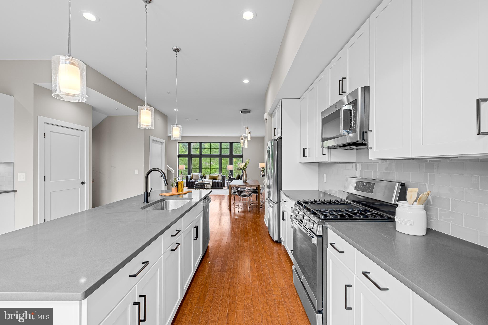 MANAYUNK - Residential