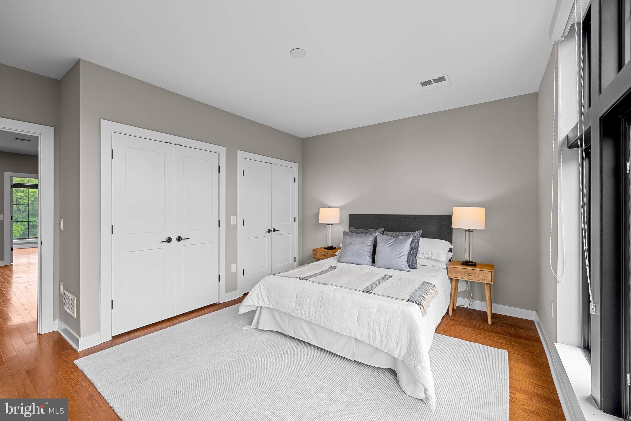 MANAYUNK - Residential