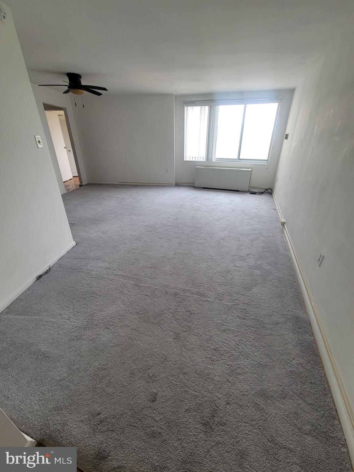 10201 GROSVENOR PLACE 1403
