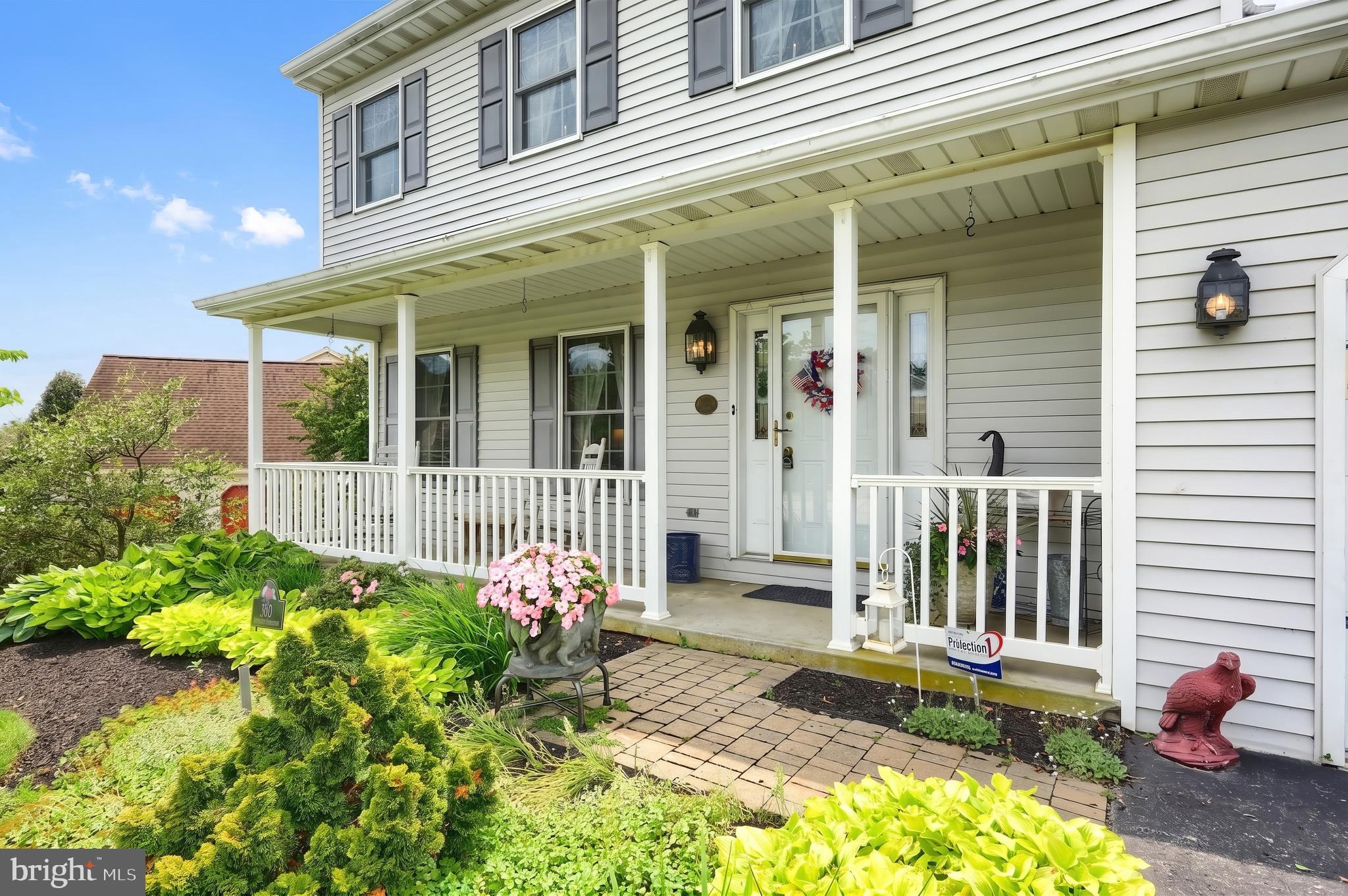 WASHINGTON AVE - Residential