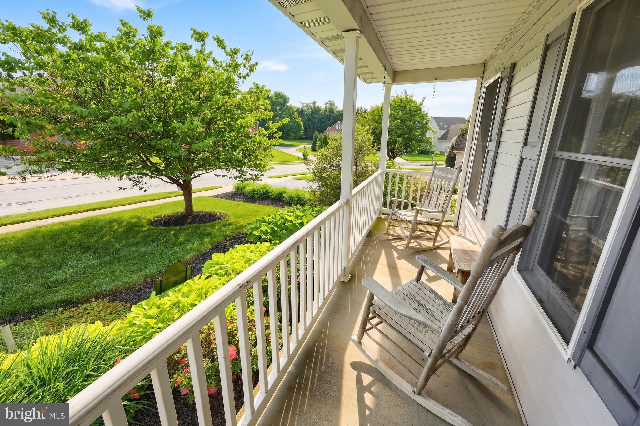 WASHINGTON AVE - Residential