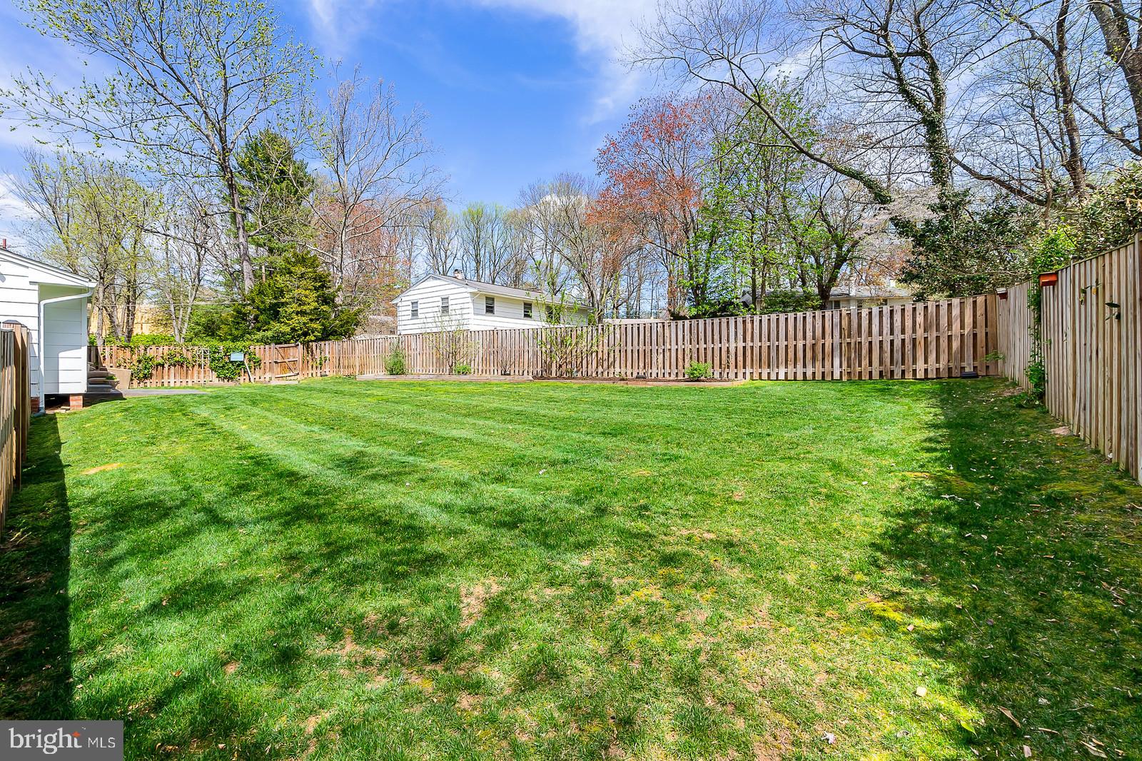 HUNTER MILL ESTATES - Residential