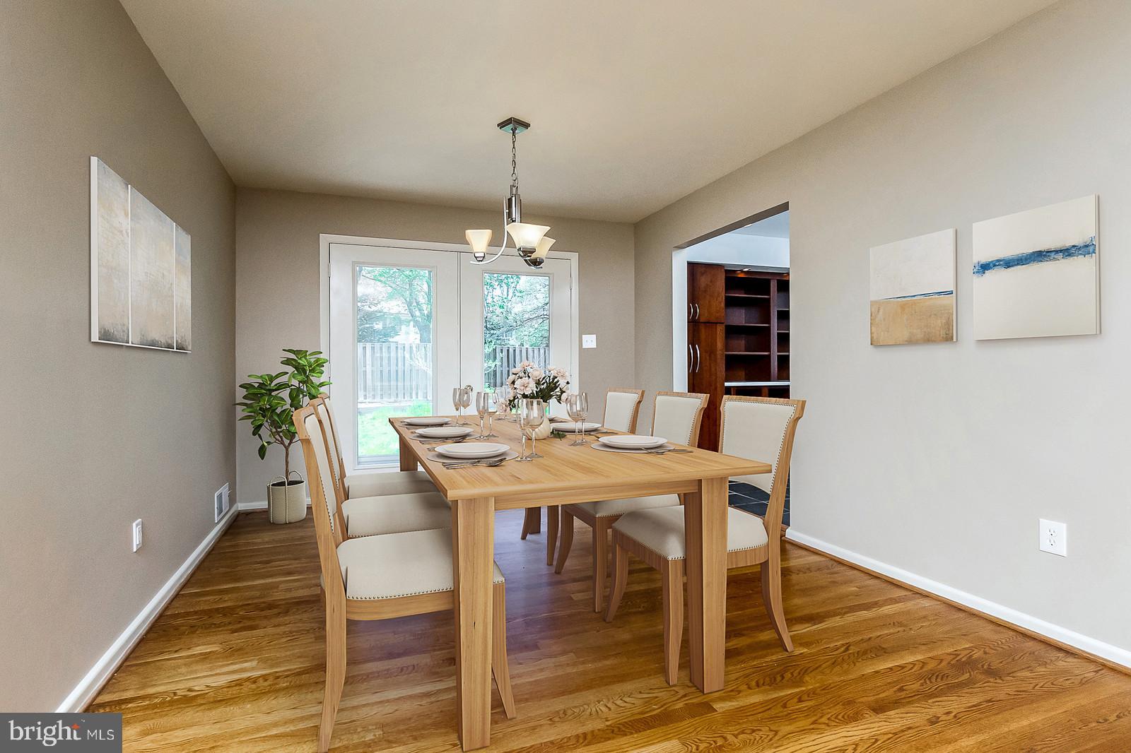 HUNTER MILL ESTATES - Residential