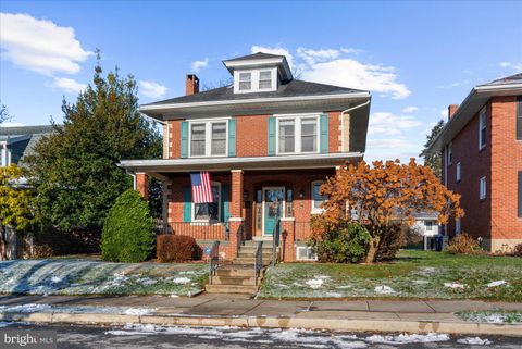 3 READING AVENUE READING PA 19607