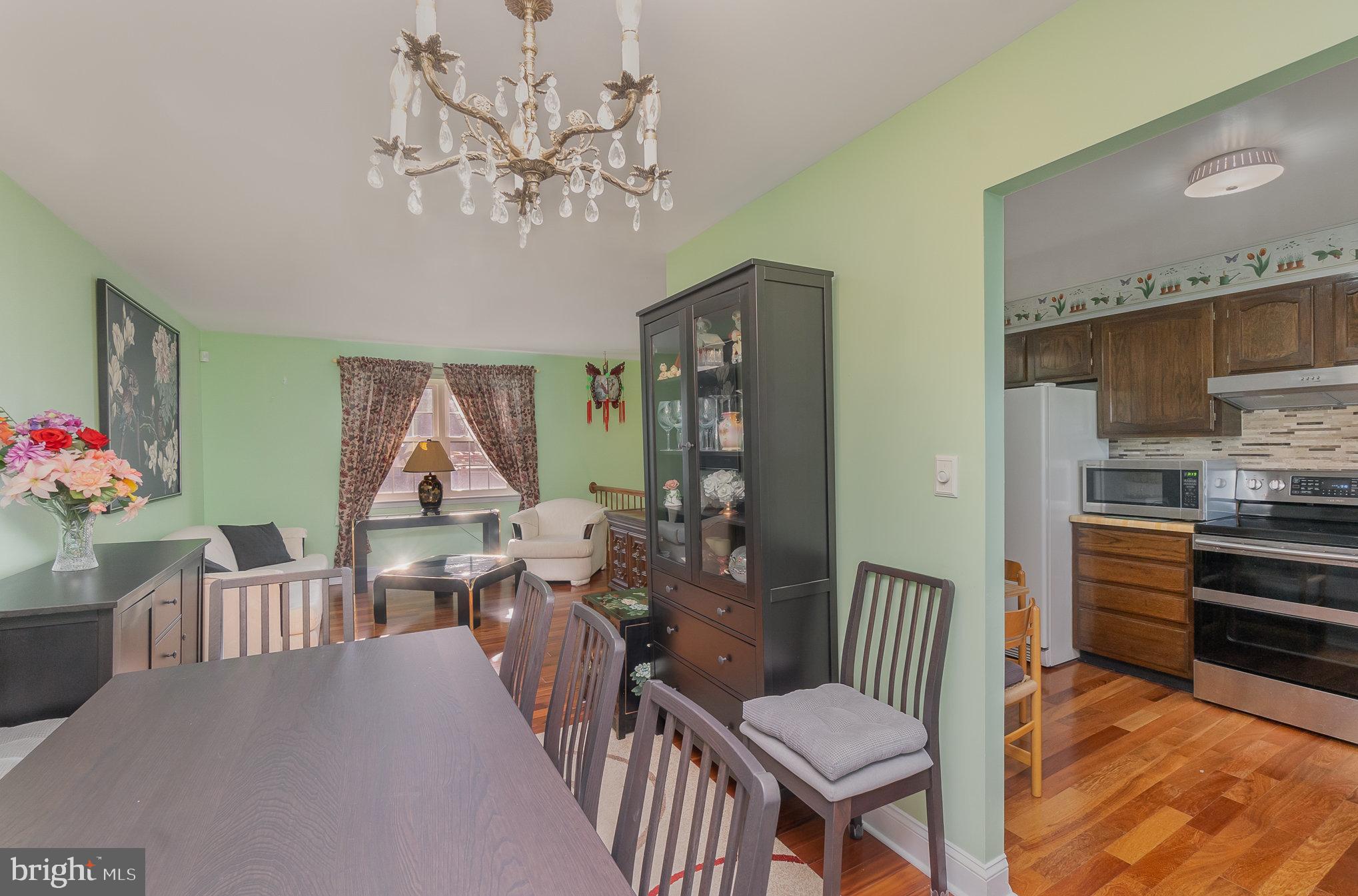 HARBOUR OAKS - Residential