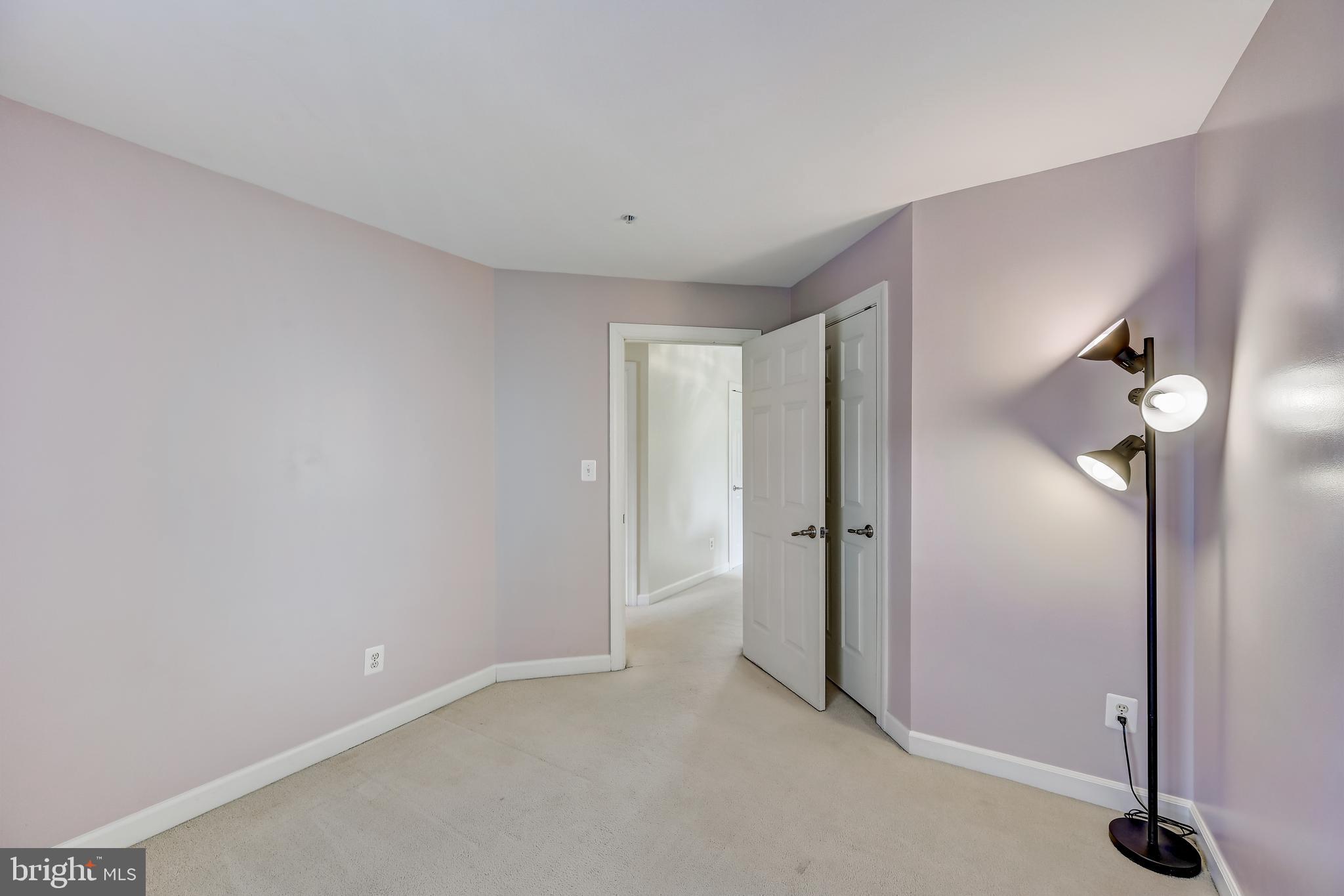 WAVERLY WOODS - Residential