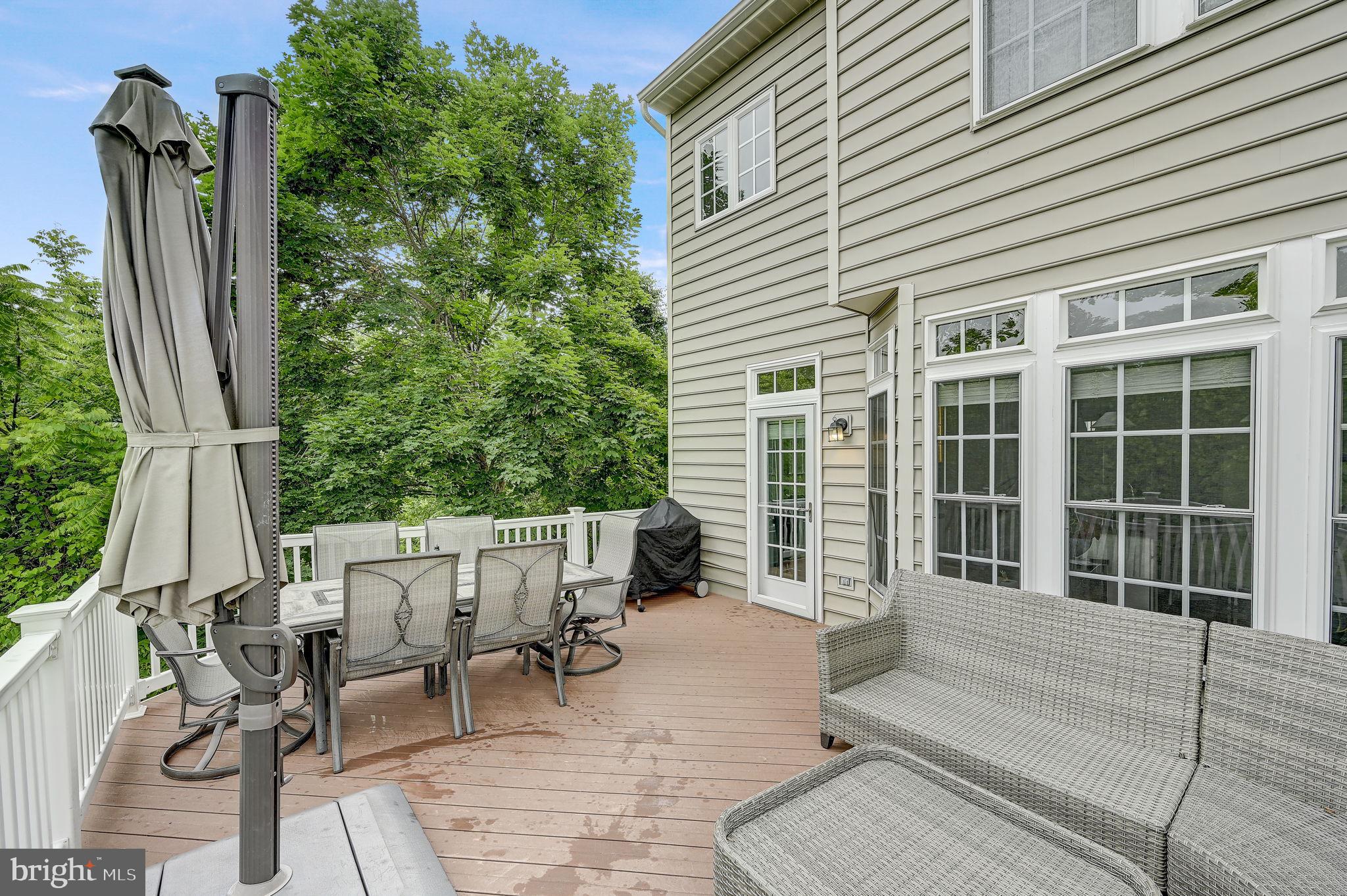 WAVERLY WOODS - Residential