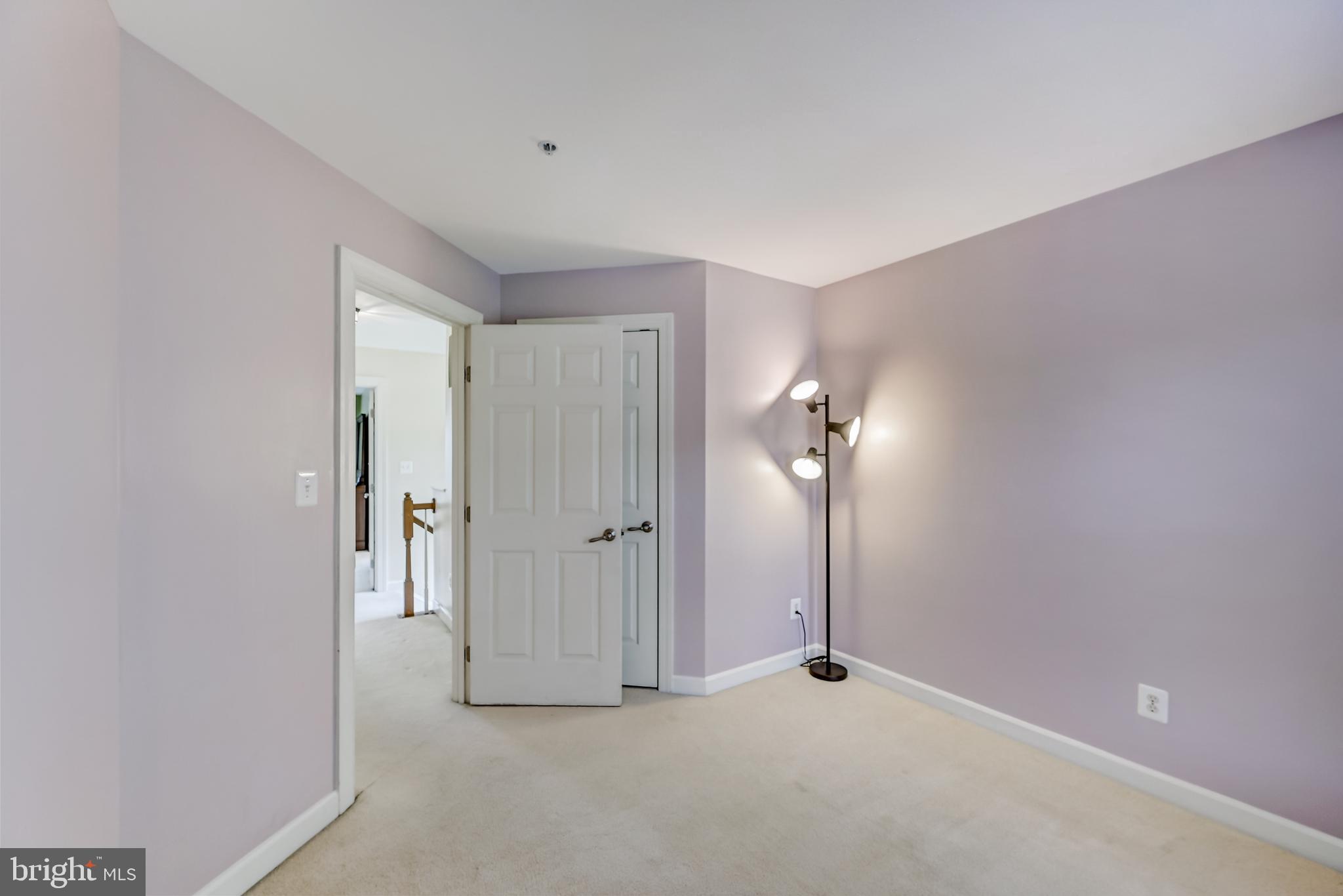 WAVERLY WOODS - Residential