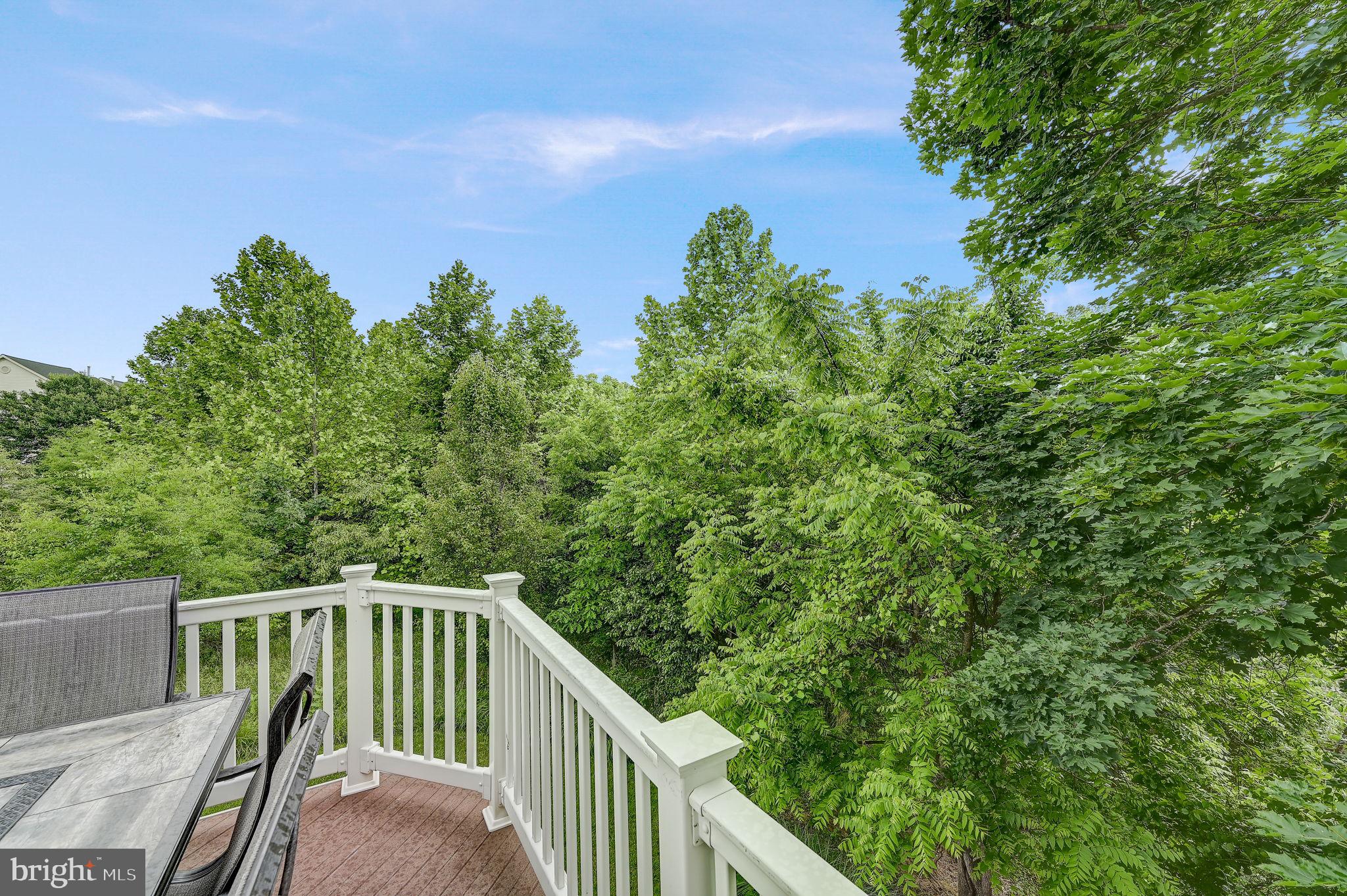 WAVERLY WOODS - Residential