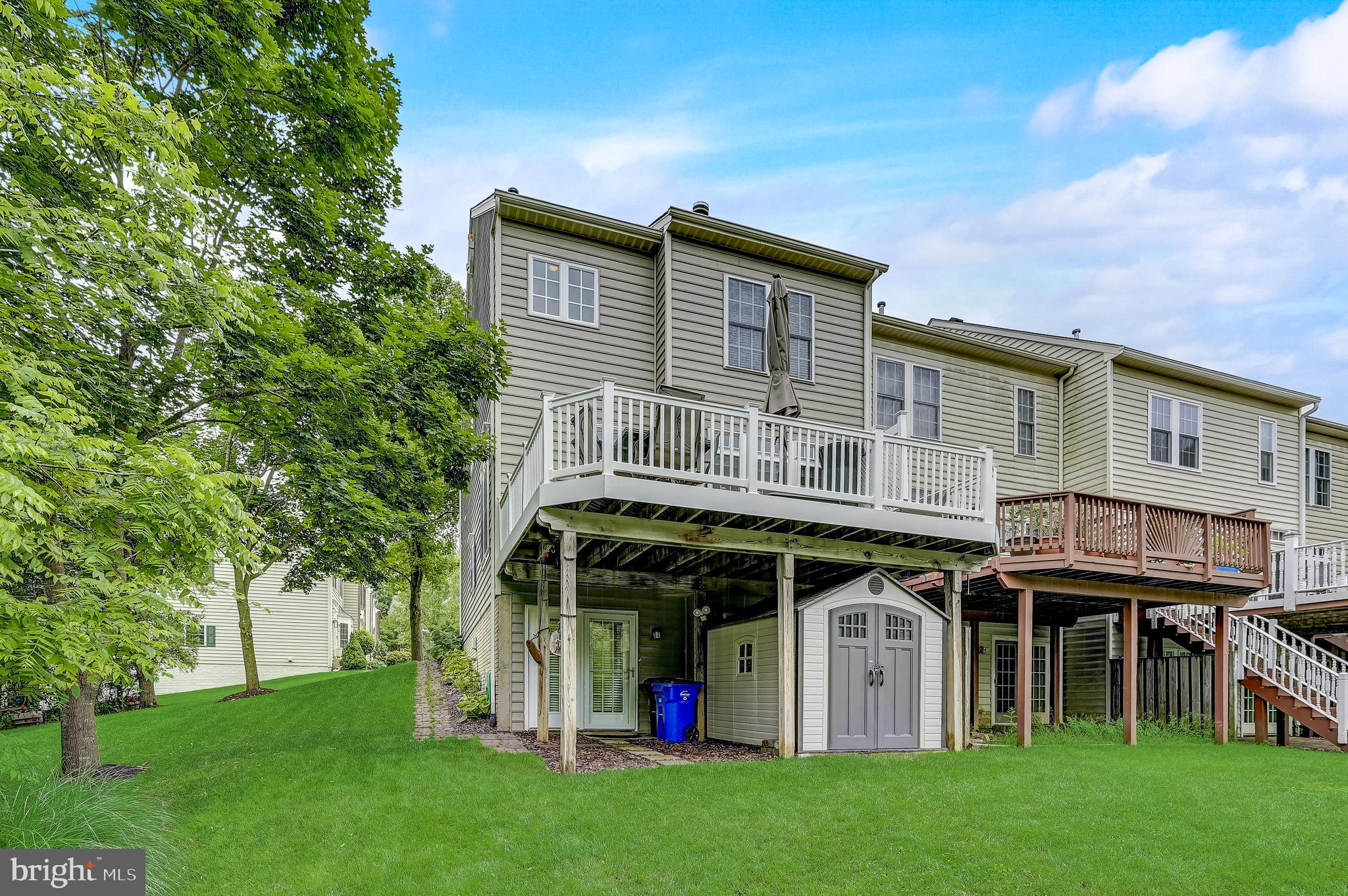 WAVERLY WOODS - Residential