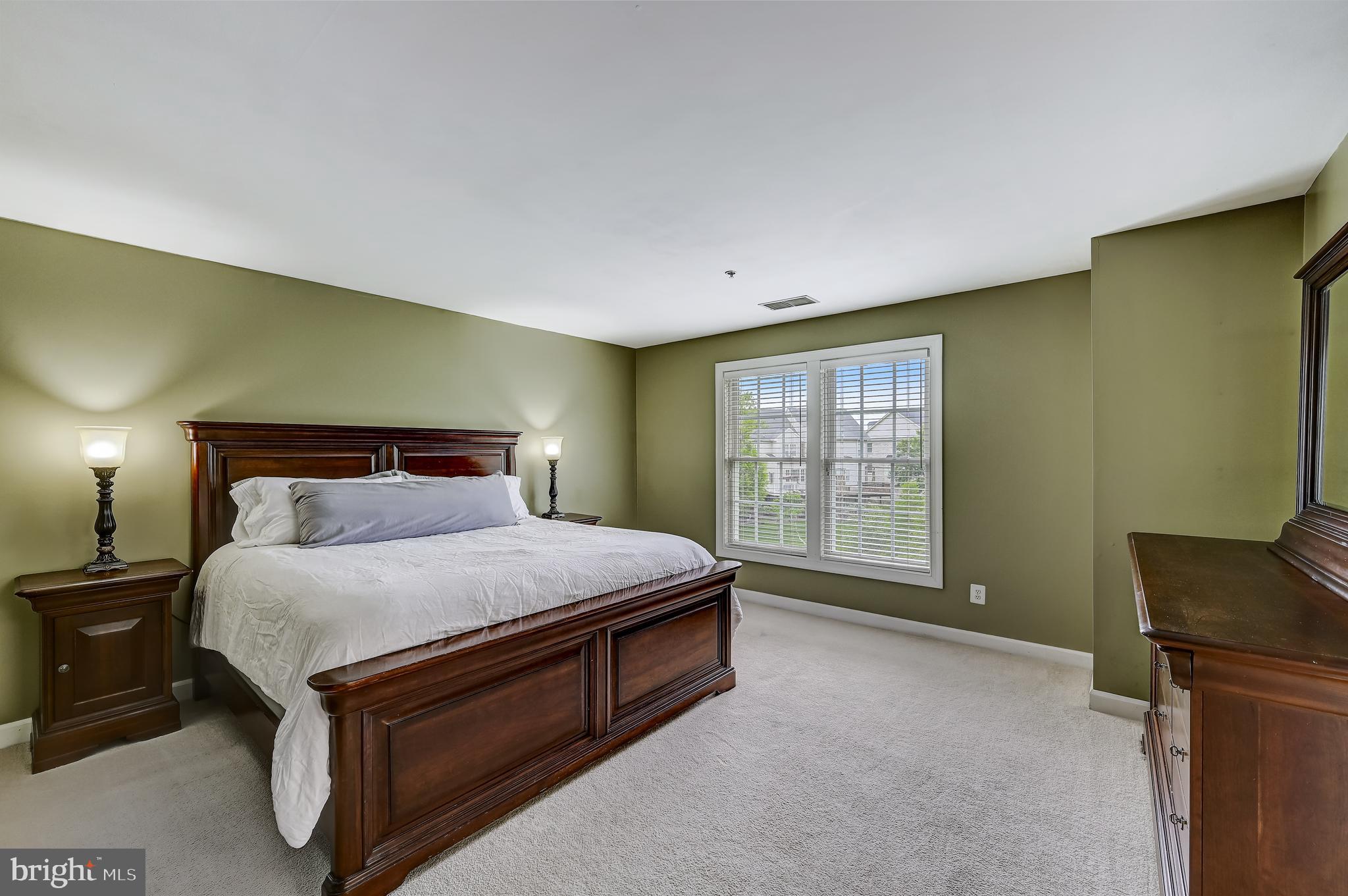 WAVERLY WOODS - Residential