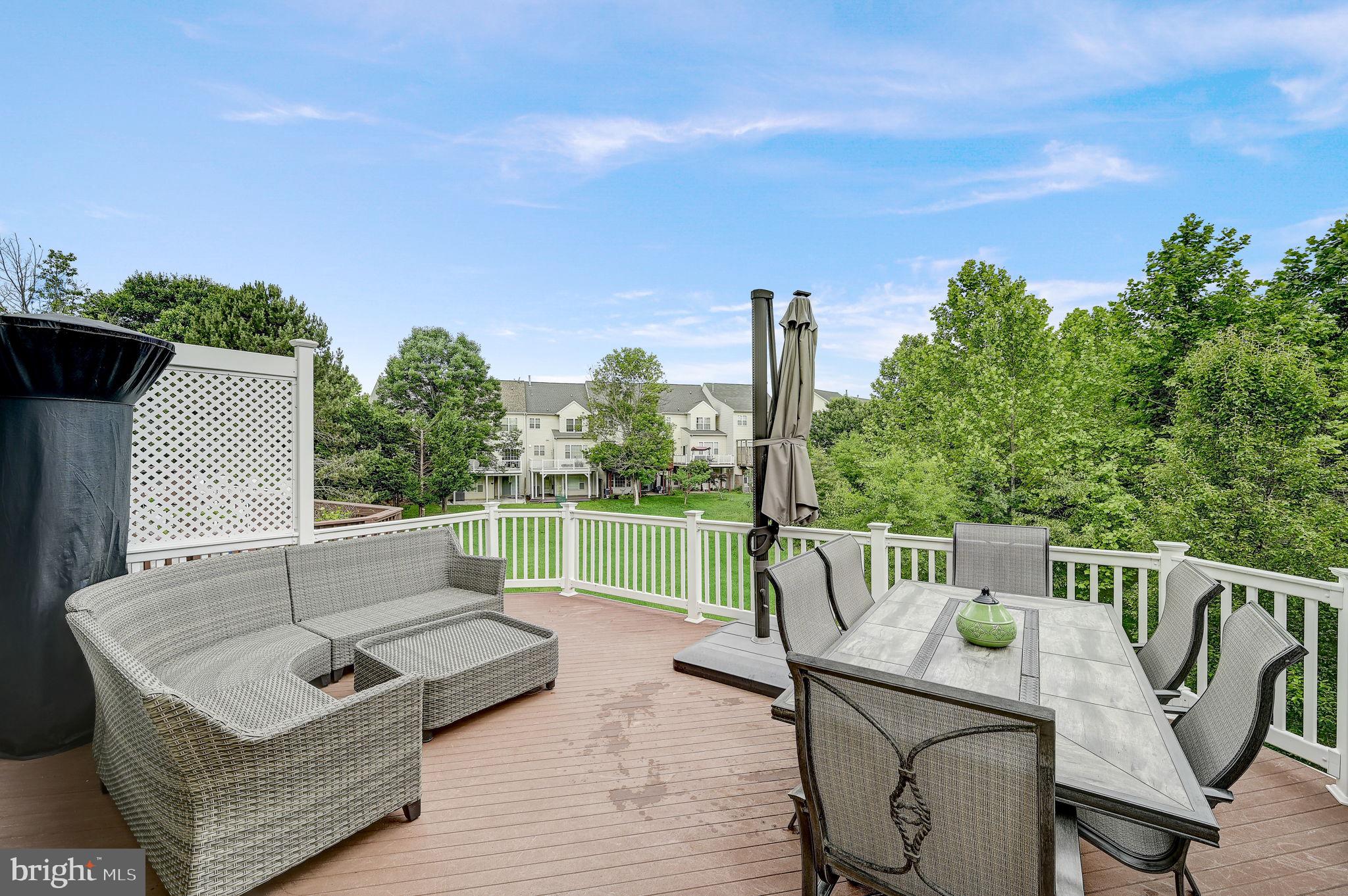 WAVERLY WOODS - Residential