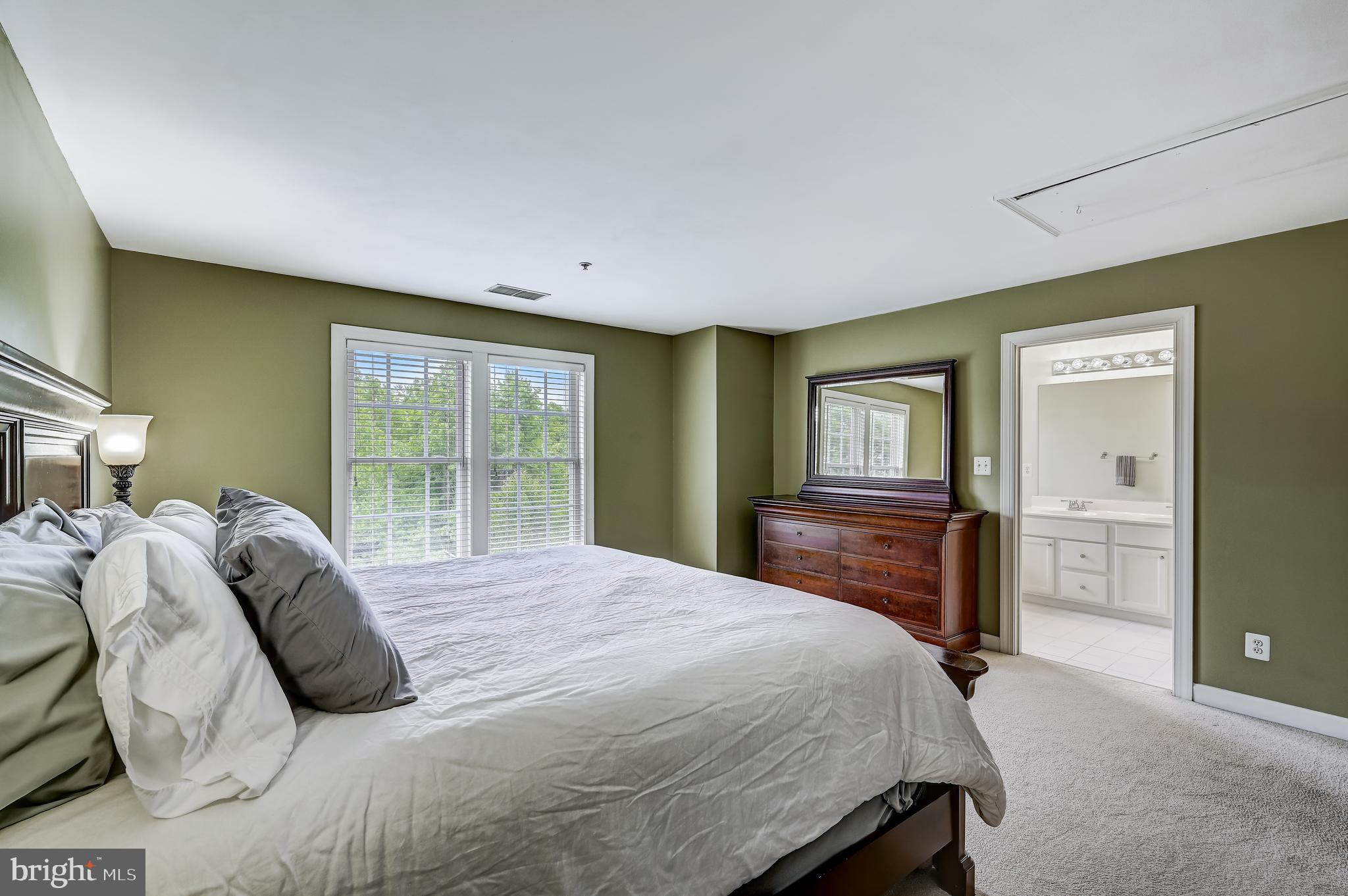 WAVERLY WOODS - Residential