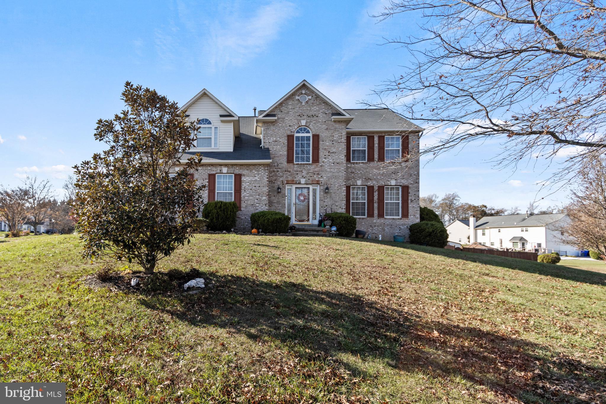 CONSTITUTION HILLS - Residential