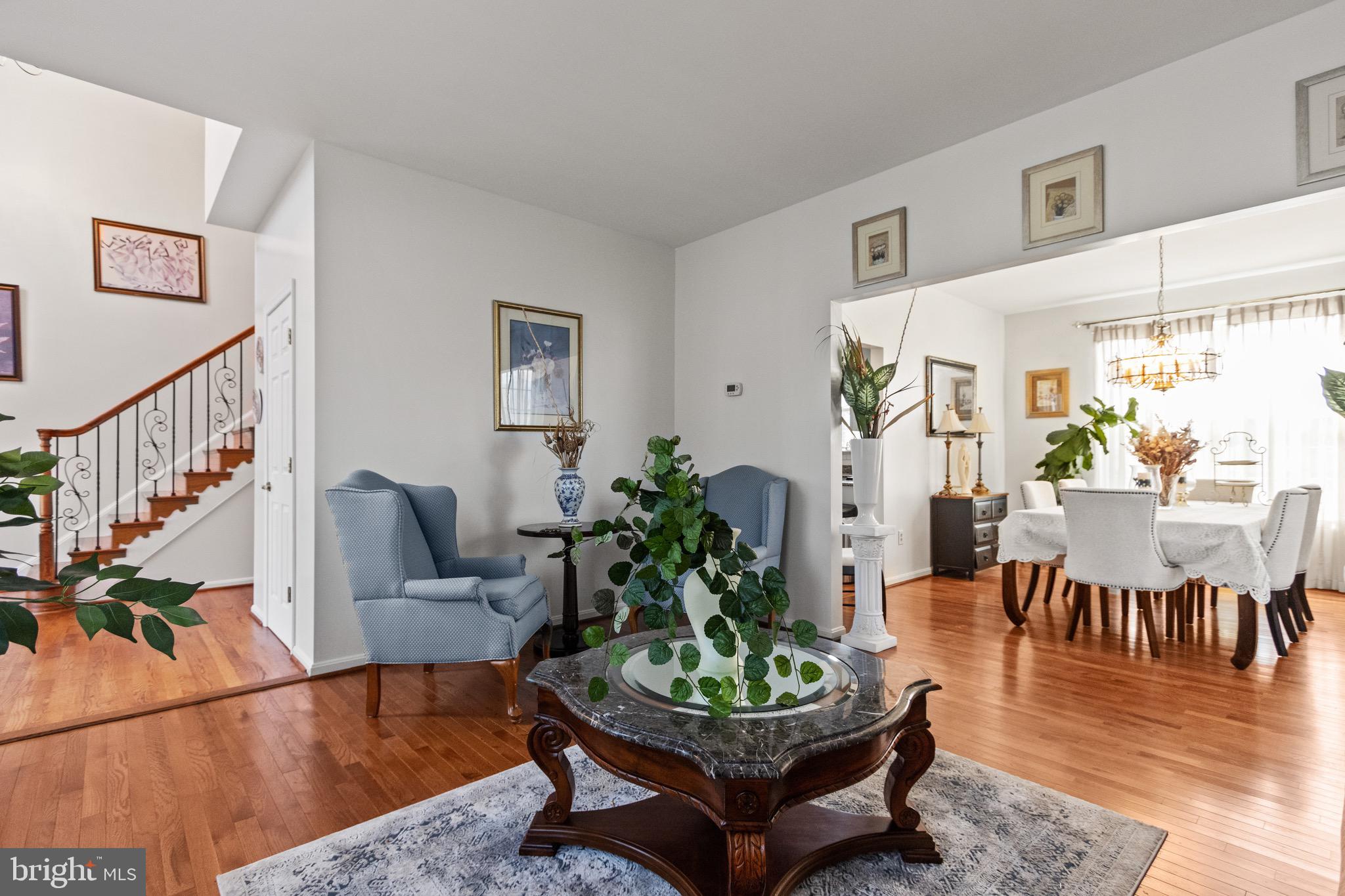 CONSTITUTION HILLS - Residential