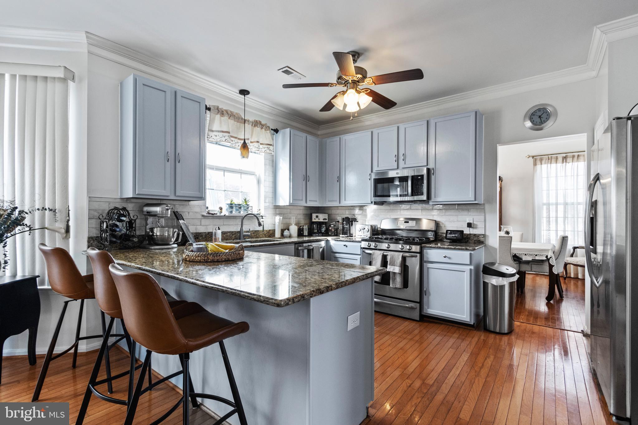 CONSTITUTION HILLS - Residential