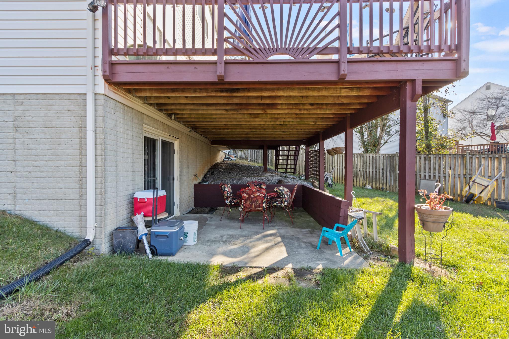 CONSTITUTION HILLS - Residential