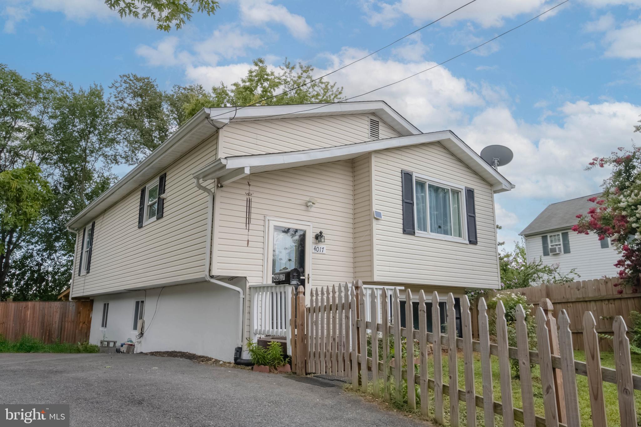 4017 ORCHARD AVENUE
