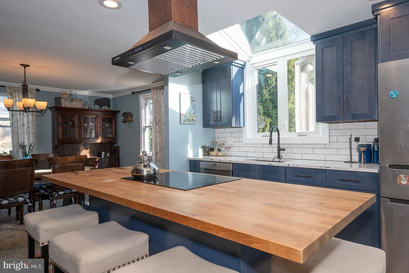 Havertown, Pennsylvania 19083, United States, 4 Bedrooms Bedrooms, ,3 BathroomsBathrooms,Residential,Coming Soon,220505