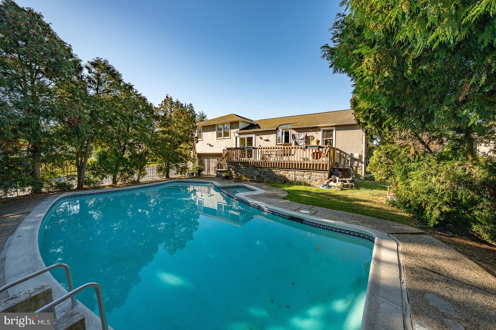 ARONIMINK - Residential