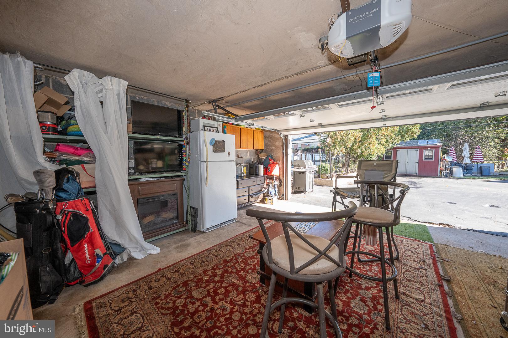 ARONIMINK - Residential