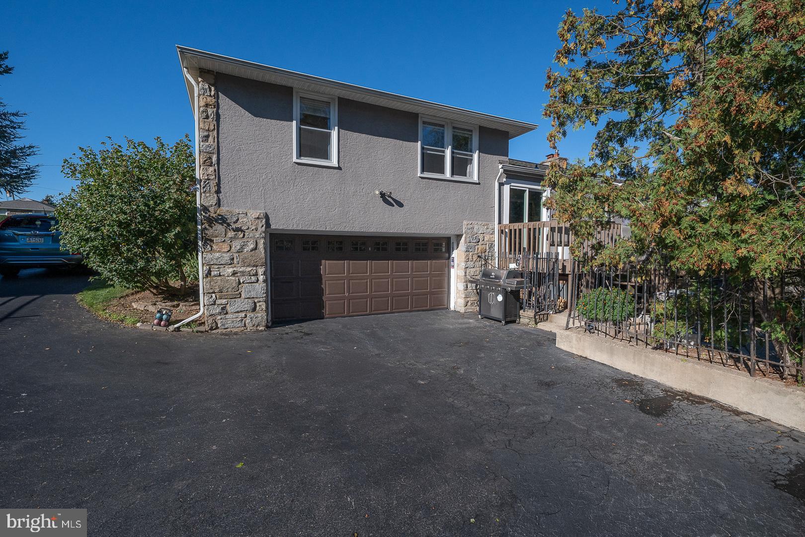 ARONIMINK - Residential