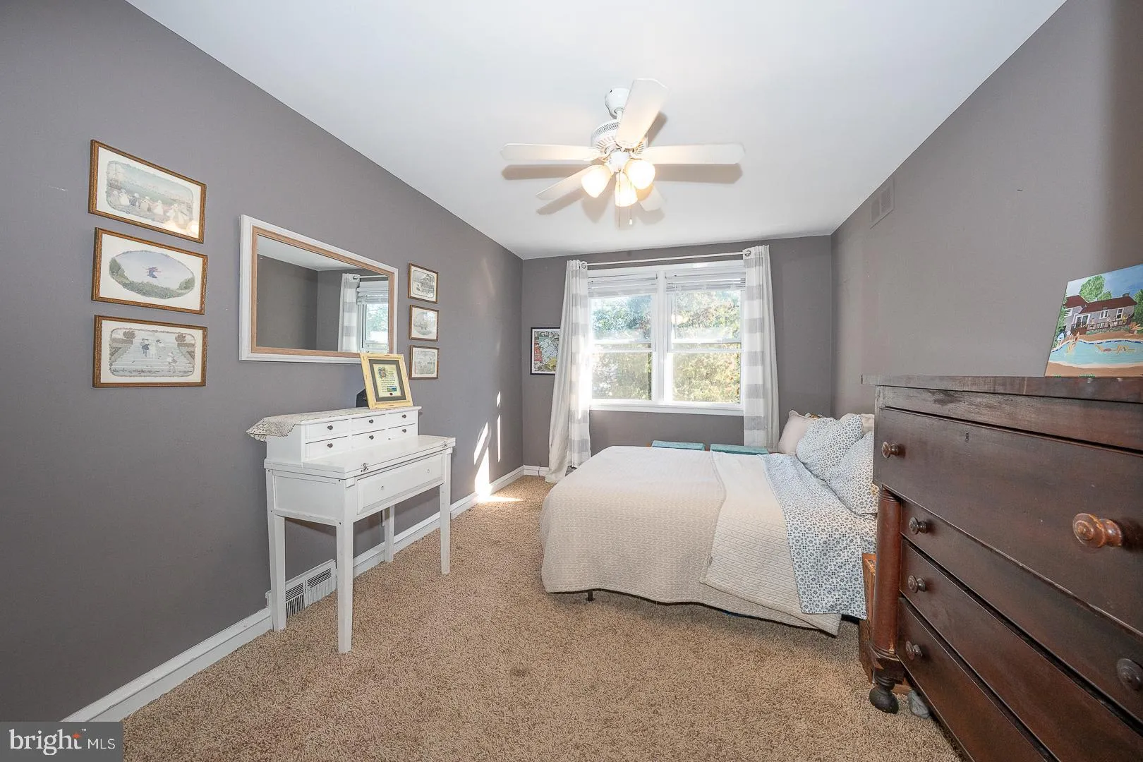 Havertown, Pennsylvania 19083, United States, 4 Bedrooms Bedrooms, ,3 BathroomsBathrooms,Residential,Coming Soon,220505