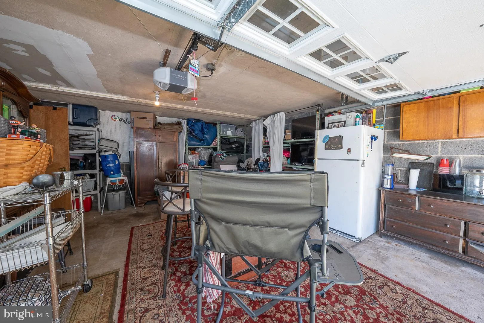 Havertown, Pennsylvania 19083, United States, 4 Bedrooms Bedrooms, ,3 BathroomsBathrooms,Residential,Coming Soon,220505