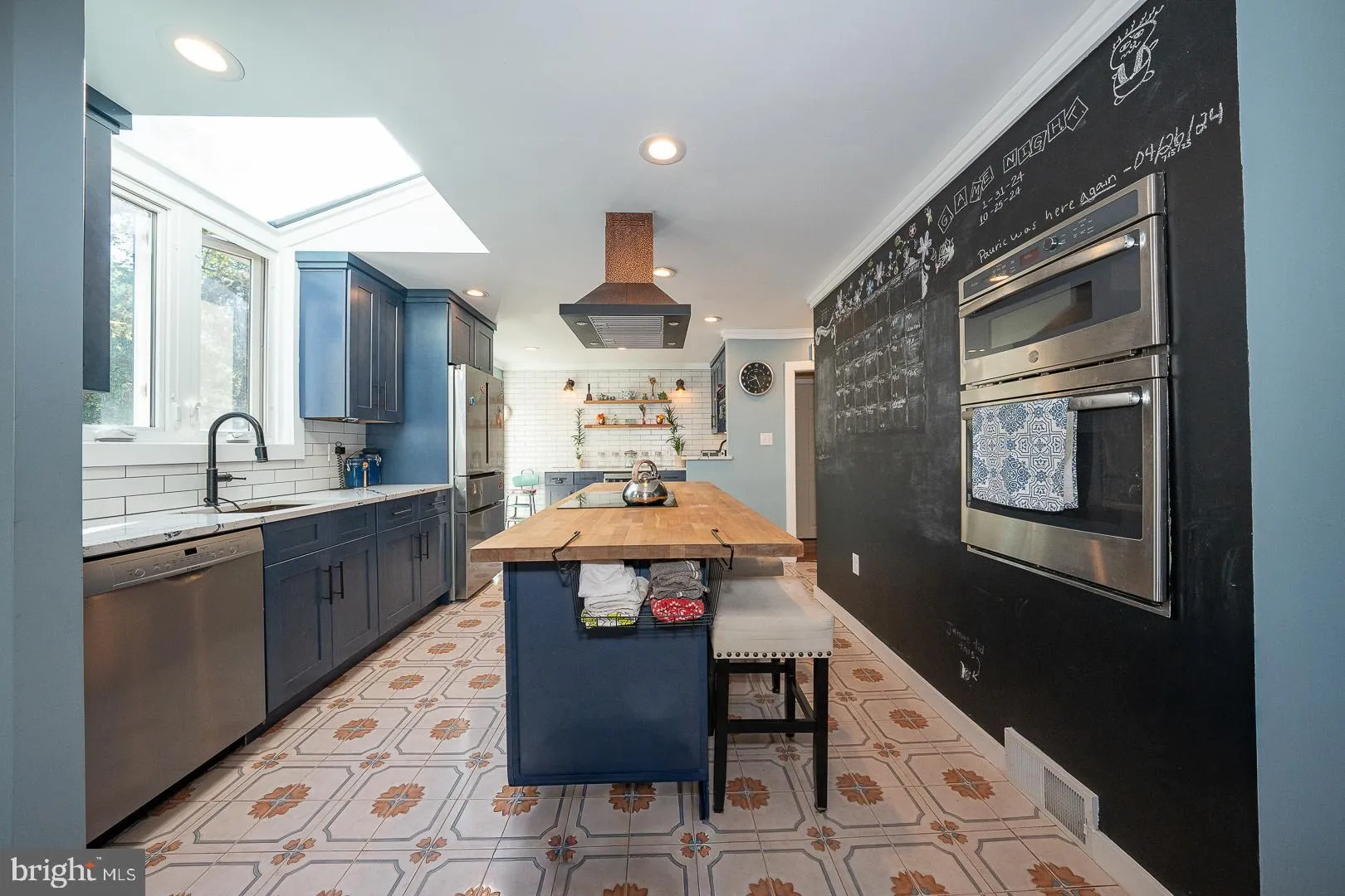 Havertown, Pennsylvania 19083, United States, 4 Bedrooms Bedrooms, ,3 BathroomsBathrooms,Residential,Coming Soon,220505