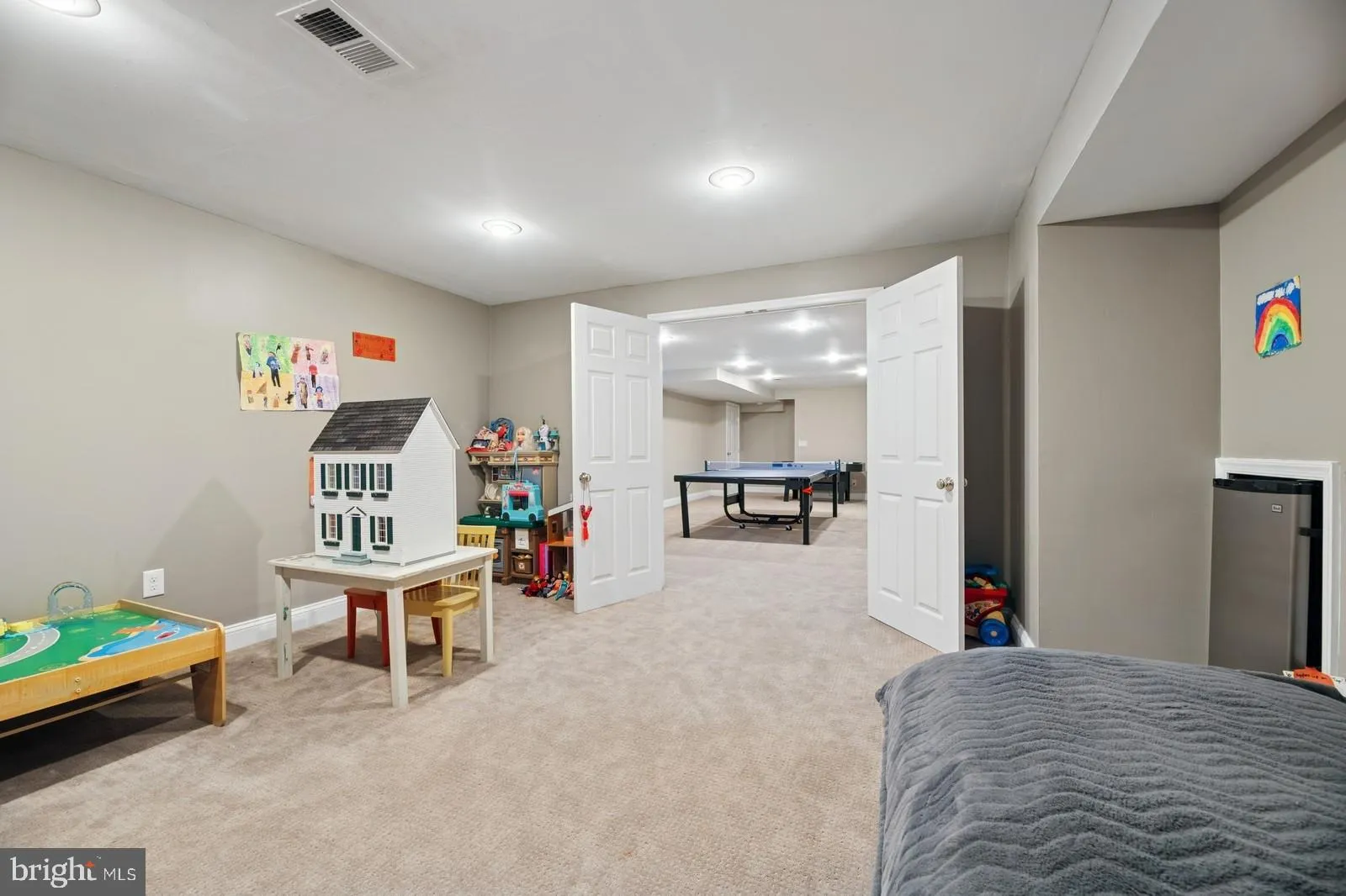 Princeton Junction, New Jersey 08550, United States, 4 Bedrooms Bedrooms, ,3 BathroomsBathrooms,Residential,Active,102025