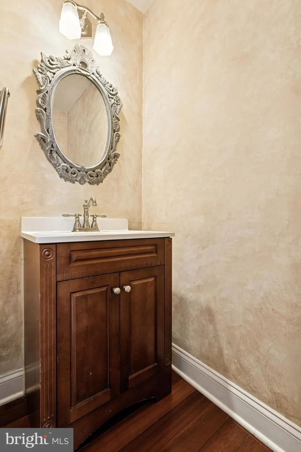 Princeton Junction, New Jersey 08550, United States, 4 Bedrooms Bedrooms, ,3 BathroomsBathrooms,Residential,Active,102025