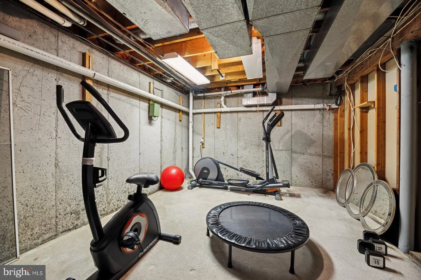 Princeton Junction, New Jersey 08550, United States, 4 Bedrooms Bedrooms, ,3 BathroomsBathrooms,Residential,Active,102025