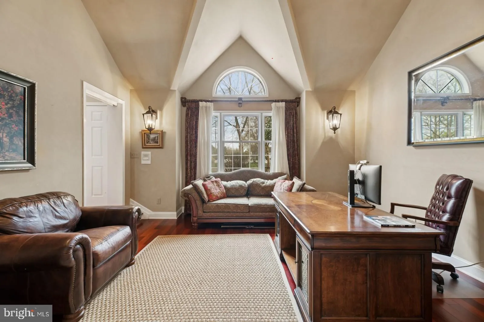 Princeton Junction, New Jersey 08550, United States, 4 Bedrooms Bedrooms, ,3 BathroomsBathrooms,Residential,Active,102025